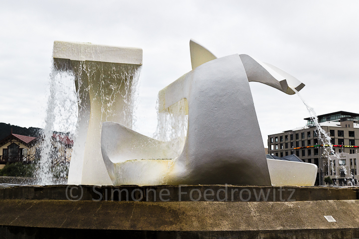 A-0150-albatross-statue-wellington