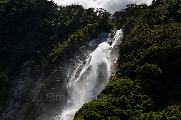 A-0168-lady-bowen-waterfall-milford-sound-new-zealand
