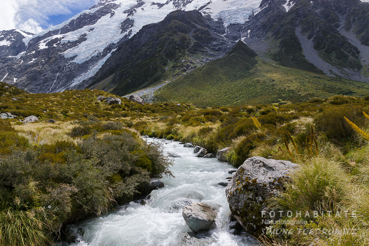 a-244-mt-cook-hooker-valley-track-new-zealand